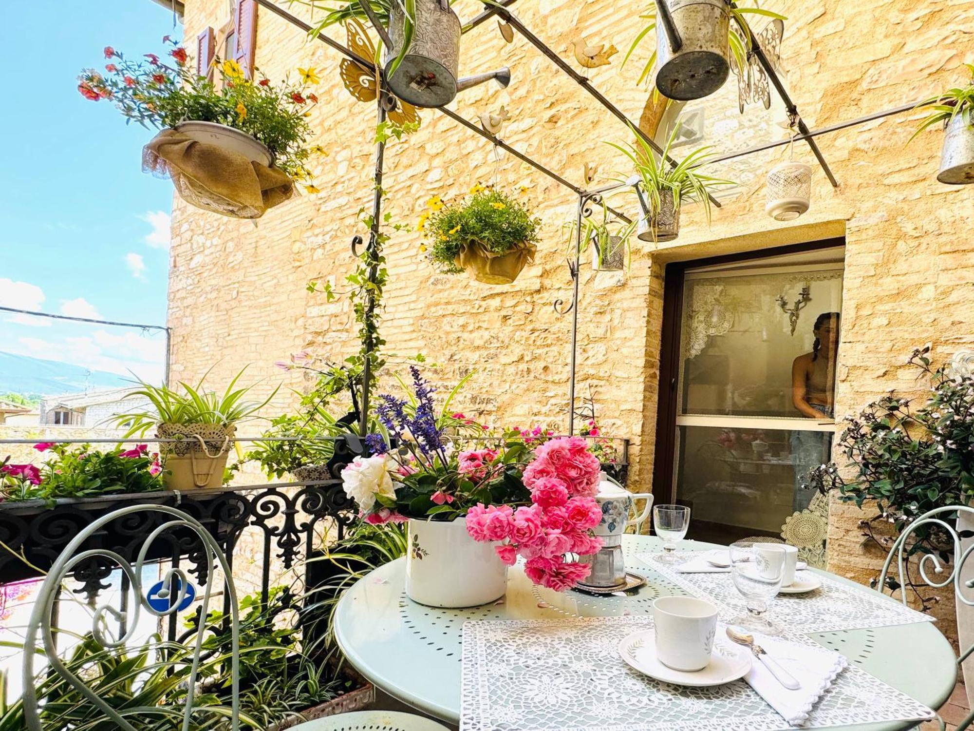 Spello House Patio Leilighet Eksteriør bilde